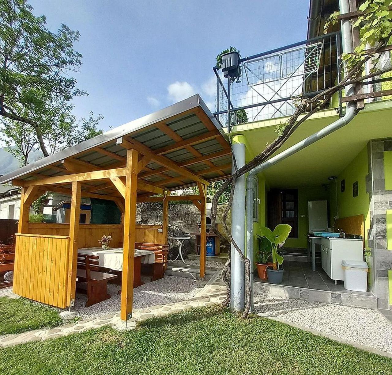 Krampez Hotel Kobarid Exterior foto